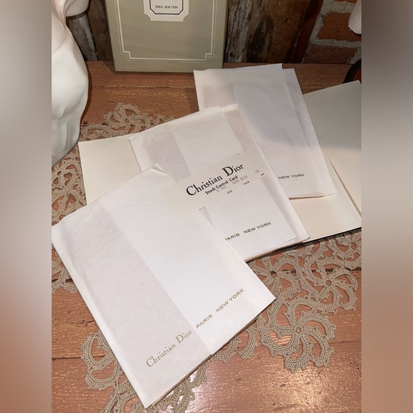 SOLD! PAIR Vintage Les Bas Christian Dior Stockings Desoie Sleek Beige Sz 10.5 - Picture 2 of 14